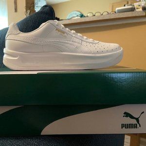 NEW IN BOX!! • Puma GV Special Kids Shoes •